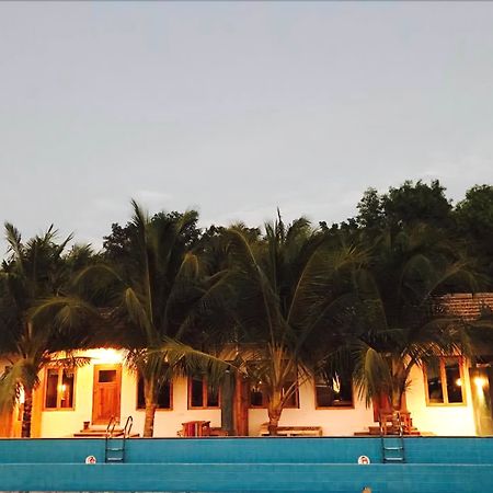 Mermaid Beach Resort Cox's Bazar Extérieur photo